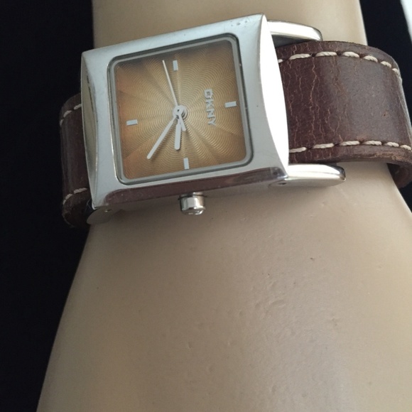 DKNY Accessories - DONNA KAREN NEW YORK LADIES CASUAL FASHION WATCH